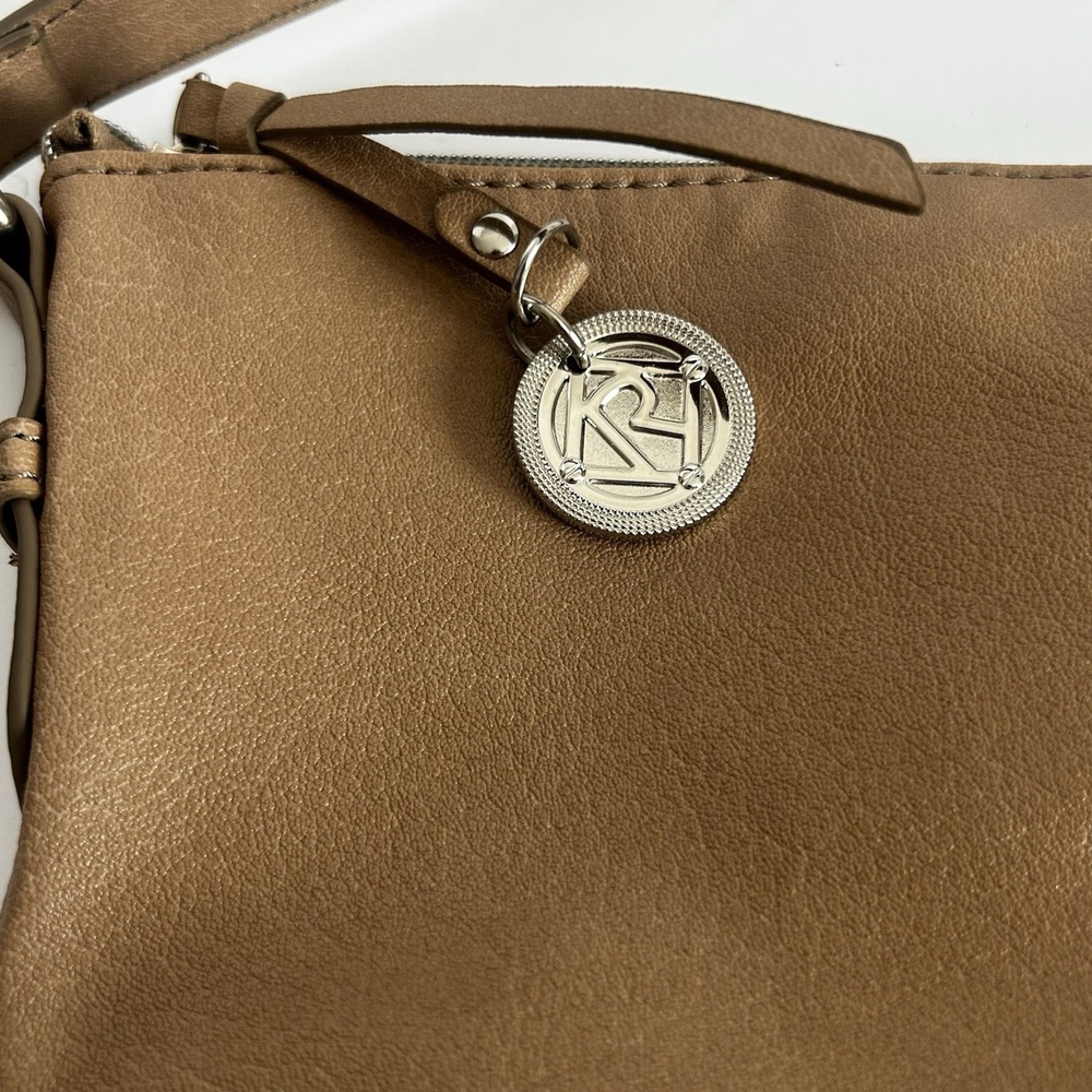 Relic‎ Tan Crossbody Bag - Picture 9 of 10
